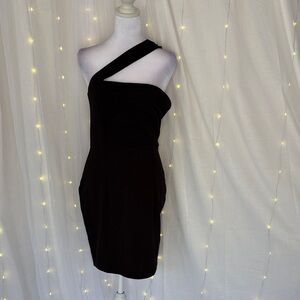 Missguided Black One-Shoulder Asymmetric Sheath Dress